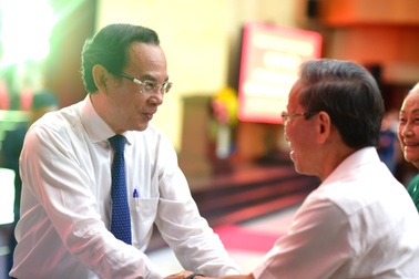 Bí thư Nguyễn Văn Nên kể về anh hùng phi công huyền thoại của Việt Nam