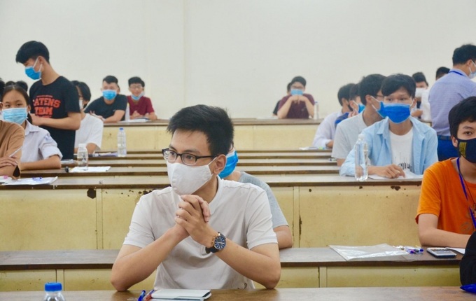Sau Tết nguyên đán 2022, nhiều trường Đại học ở TP HCM cho sinh viên đến trường.