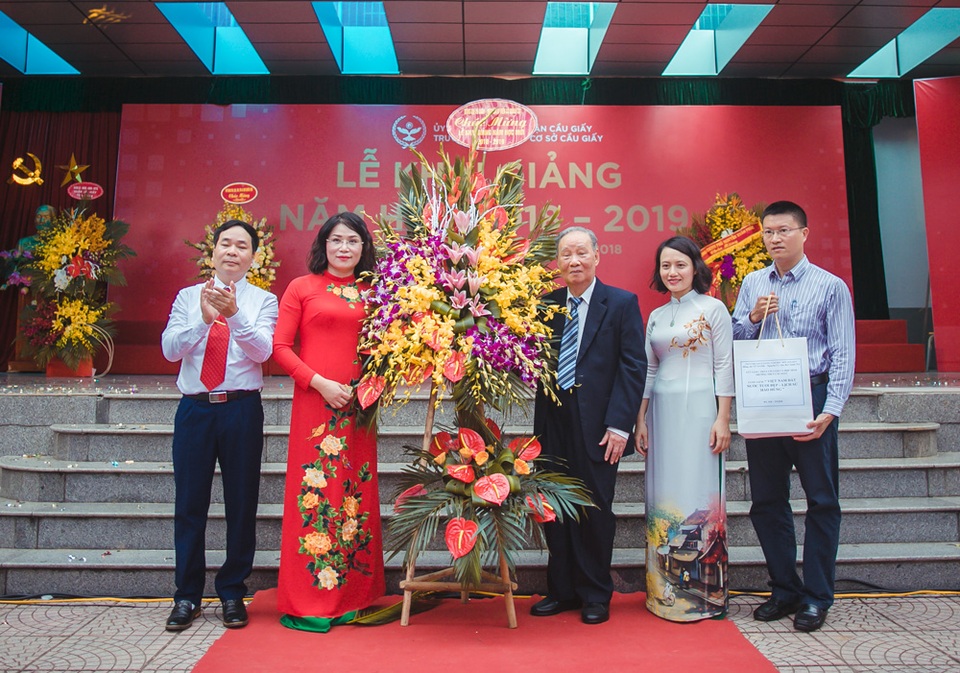 Học sinh THCS Cầu Giấy giành kết quả đáng tự hào trong kỳ thi vào lớp 10 - 3 Học sinh THCS Cầu Giấy giành kết quả đáng tự hào trong kỳ thi vào lớp 10 - 3
