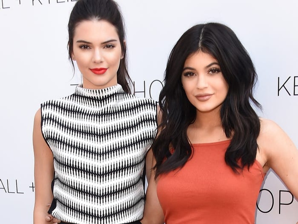 Kylie Jenner và hành trình trở thành tỷ phú ở tuổi 22 - 2 Kylie Jenner và hành trình trở thành tỷ phú ở tuổi 22 - 2