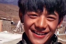 Cuộc sống của chàng trai chăn bò từng gây sốt vì điển trai, giờ ra sao?