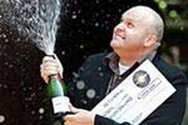 Trước khi “cháy túi”, kịp trúng giải độc đắc