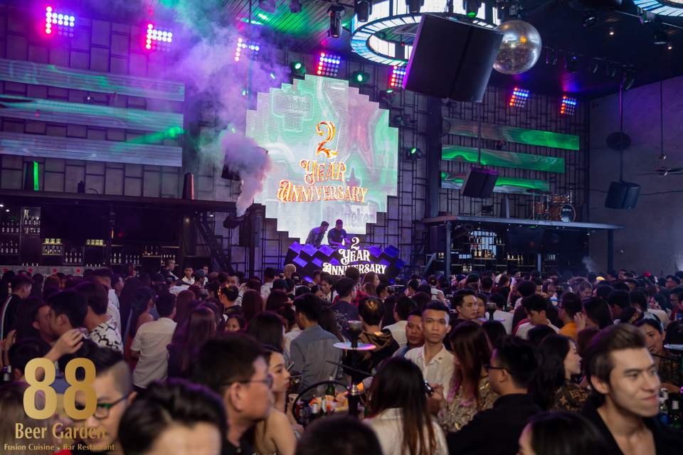 88 Beer Garden - không gian giải trí âm nhạc với ẩm thực độc đáo tại Vũng Tàu - 2 88 Beer Garden - không gian giải trí âm nhạc với ẩm thực độc đáo tại Vũng Tàu - 2