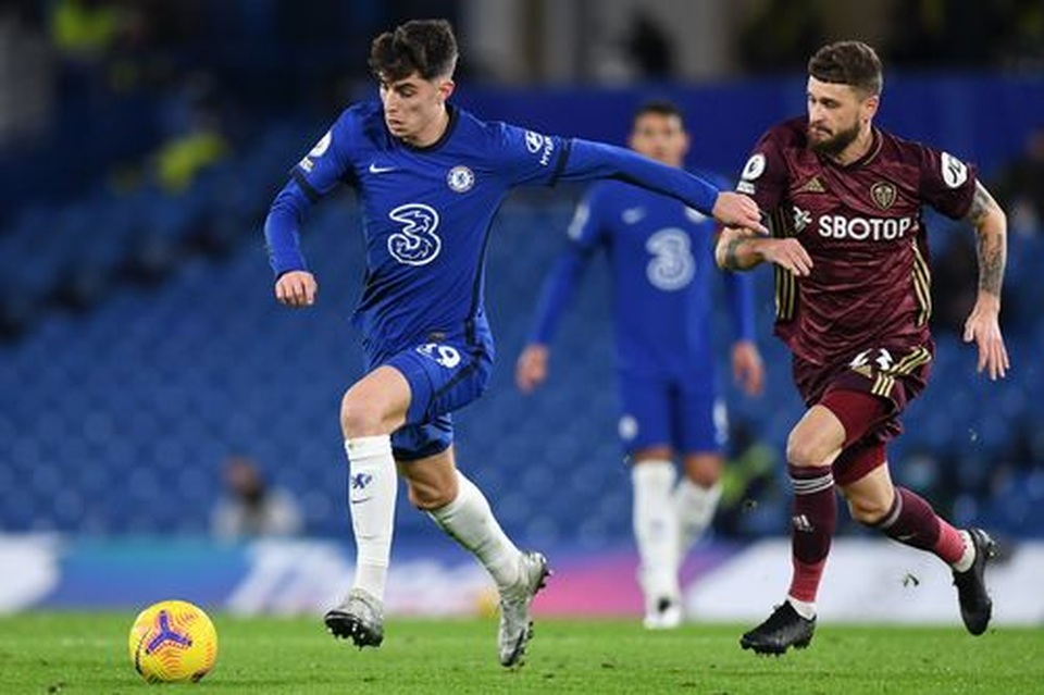 Bóp nghẹt Leeds, Chelsea vươn lên ngôi đầu bảng - 3 Bóp nghẹt Leeds, Chelsea vươn lên ngôi đầu bảng - 3