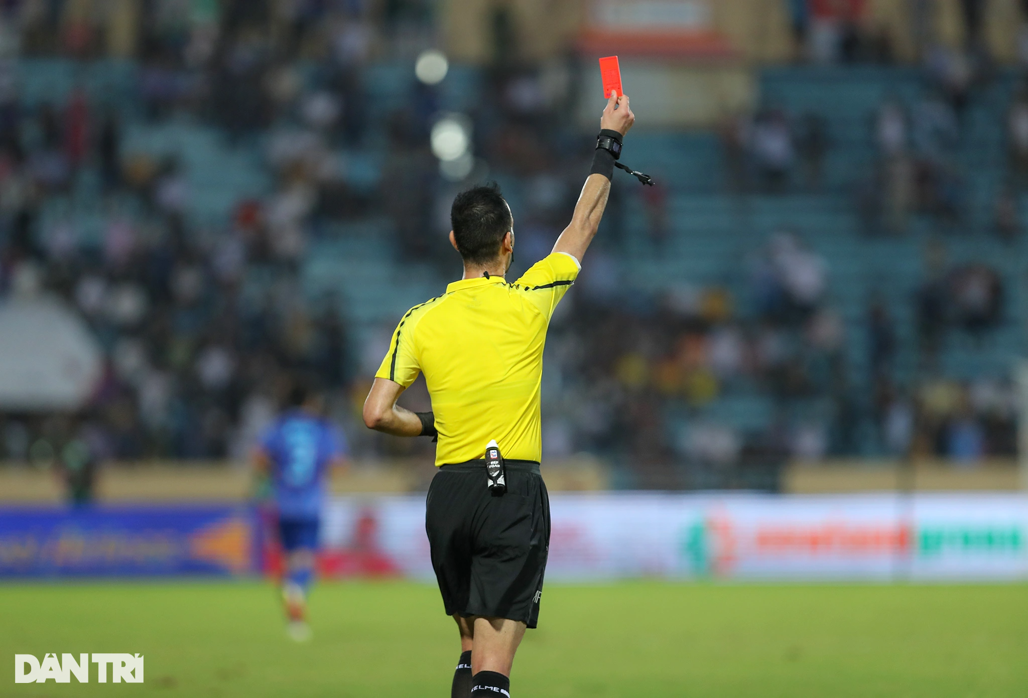 Màn xô xát giữa U23 Thái Lan và U23 Indonesia cùng 4 thẻ đỏ trong 3 phút - 5 Màn xô xát giữa U23 Thái Lan và U23 Indonesia cùng 4 thẻ đỏ trong 3 phút - 5