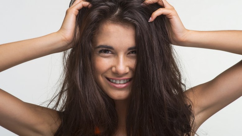 Những rắc rối từ mái tóc đẹp  - 10