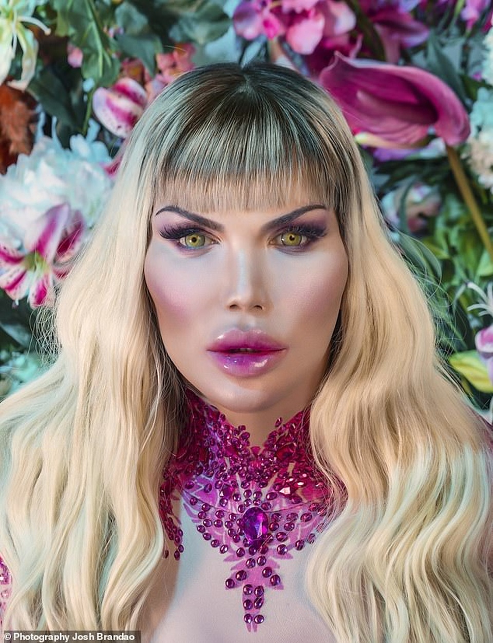 Rodrigo Alves tung bộ ảnh sau thông báo chuyển giới - 4 Rodrigo Alves tung bộ ảnh sau thông báo chuyển giới - 4