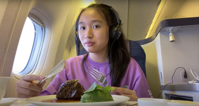 Mặt mộc siêu xinh của Jenny Huỳnh - Youtuber 15 tuổi “quá là sến” đang được dân mạng rất cưng - Ảnh 1.