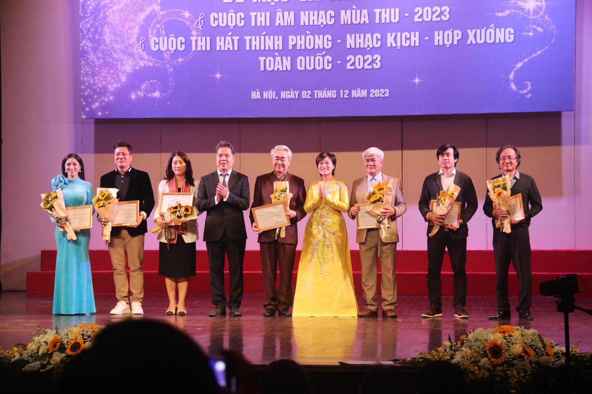 TS Âm nhạc Phương Nga: Hát thính phòng - nhạc kịch phải khổ luyện - 2 TS Âm nhạc Phương Nga: Hát thính phòng - nhạc kịch phải khổ luyện - 2
