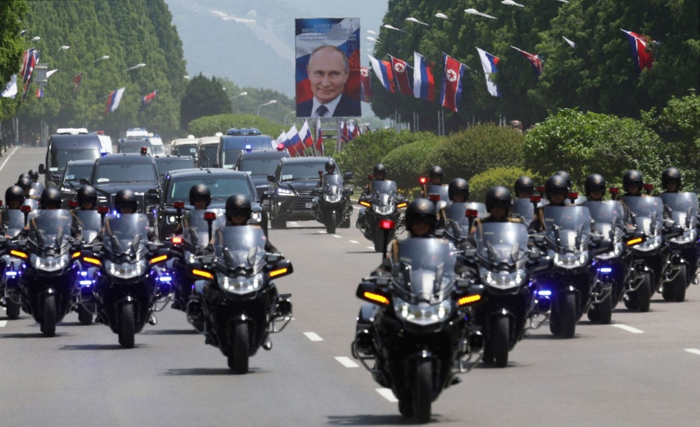 Toàn cảnh chuyến thăm Triều Tiên của Tổng thống Putin - 2 Toàn cảnh chuyến thăm Triều Tiên của Tổng thống Putin - 2
