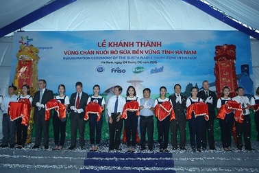 Đưa vào hoạt động Vùng chăn nuôi bò sữa bền vững tại Hà Nam…