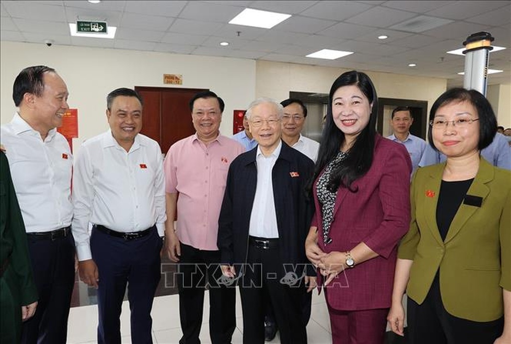 Tổng Bí thư tiếp xúc cử tri quận Hai Bà Trưng, Ba Đình, Đống Đa - 2 Tổng Bí thư tiếp xúc cử tri quận Hai Bà Trưng, Ba Đình, Đống Đa - 2