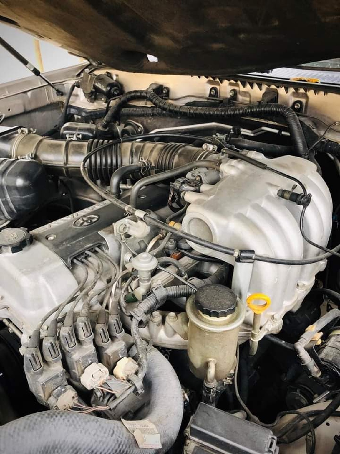 Toyota Land Cruiser 18 tuổi, chủ rao giá ngang ngửa Hyundai Santa Fe 2021 - 2 Toyota Land Cruiser 18 tuổi, chủ rao giá ngang ngửa Hyundai Santa Fe 2021 - 2