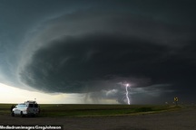 Những hình ảnh ngoạn mục của một “người đi săn bão”