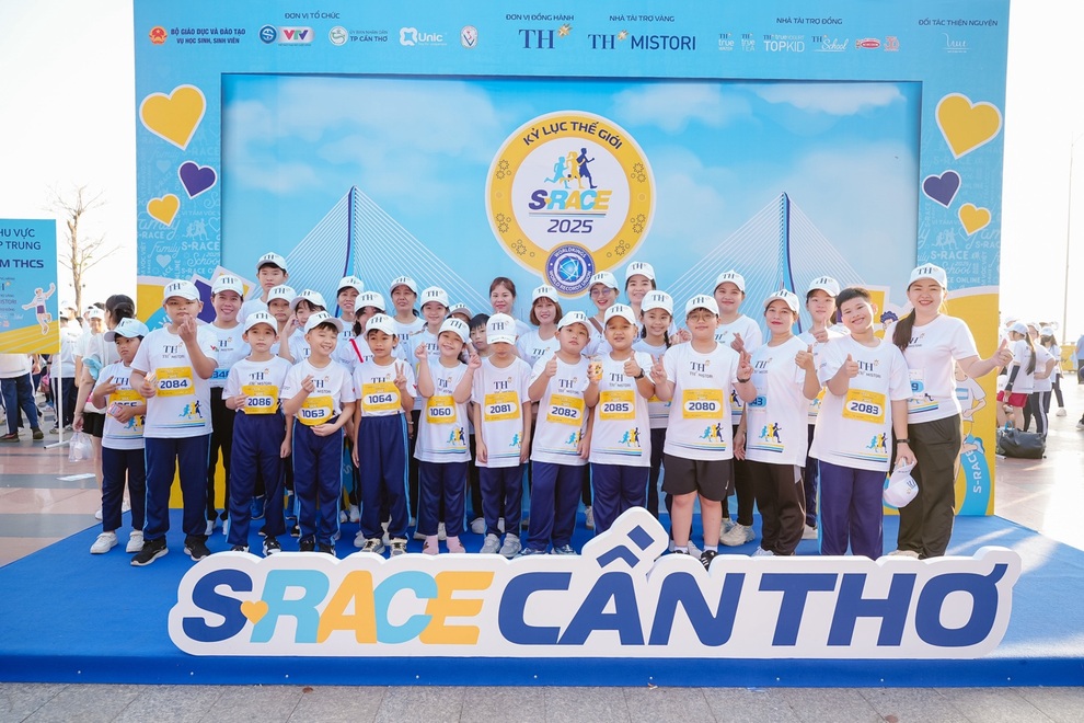 Tập đoàn TH đồng hành S-Race Cần Thơ: 5 năm kiên định Vì tầm vóc Việt - 2 Tập đoàn TH đồng hành S-Race Cần Thơ: 5 năm kiên định Vì tầm vóc Việt - 2