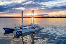 Tàu quan sát năng lượng độc nhất thế giới ghé thăm Việt Nam