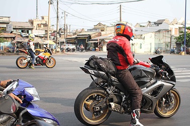 “Hung thần” mô-tô phân khối lớn