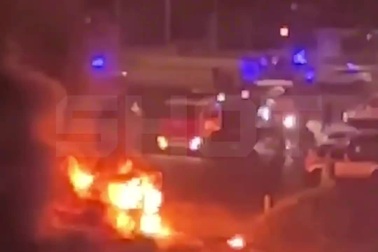 Xe bốc cháy ở Moscow trong trận tập kích của Ukraine