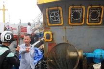 Bình Định: Những hình ảnh “tố cáo” tàu vỏ thép đóng thép Trung Quốc?