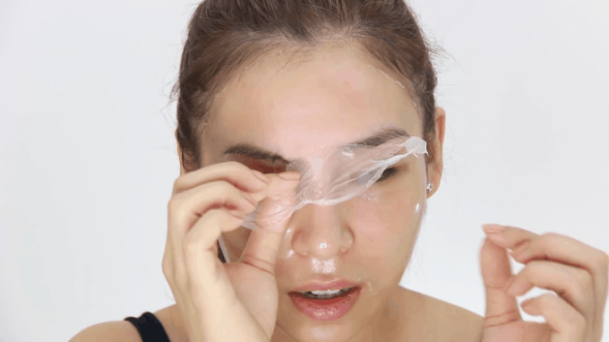 Chuyên gia khuyến cáo chị em đừng bao giờ bôi thoa 4 sản phẩm skincare này lên mặt kẻo da lãnh đủ điều tệ hại - Ảnh 5. Chuyên gia khuyến cáo chị em đừng bao giờ bôi thoa 4 sản phẩm skincare này lên mặt kẻo da lãnh đủ điều tệ hại - Ảnh 5.