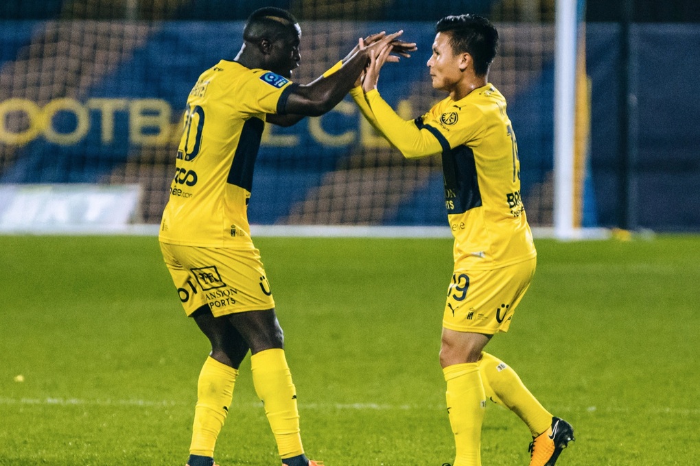 Pau FC đồng ý để Quang Hải về nước dự AFF Cup 2022 - 2 Pau FC đồng ý để Quang Hải về nước dự AFF Cup 2022 - 2