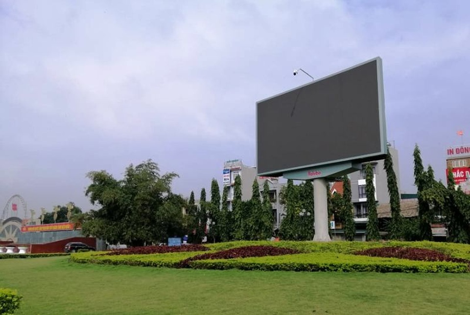Lắp màn hình 500 inch để cổ vũ đội tuyển U22 Việt Nam tại SEA Games 30 - 2 Lắp màn hình 500 inch để cổ vũ đội tuyển U22 Việt Nam tại SEA Games 30 - 2