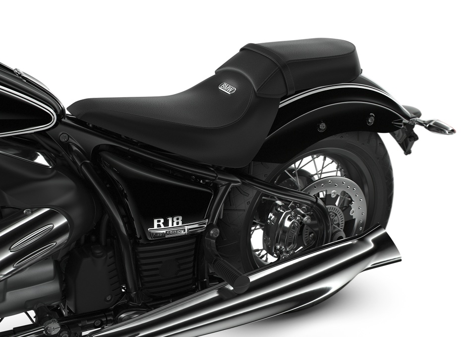BMW R18 ra mắt trong sự thấp thỏm về Covid-19 - 17 BMW R18 ra mắt trong sự thấp thỏm về Covid-19 - 17
