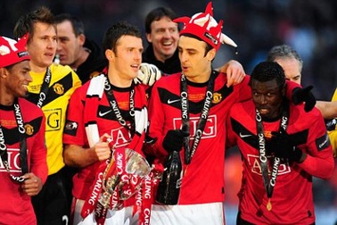 David Gill: “Không có chuyện MU bị bán”