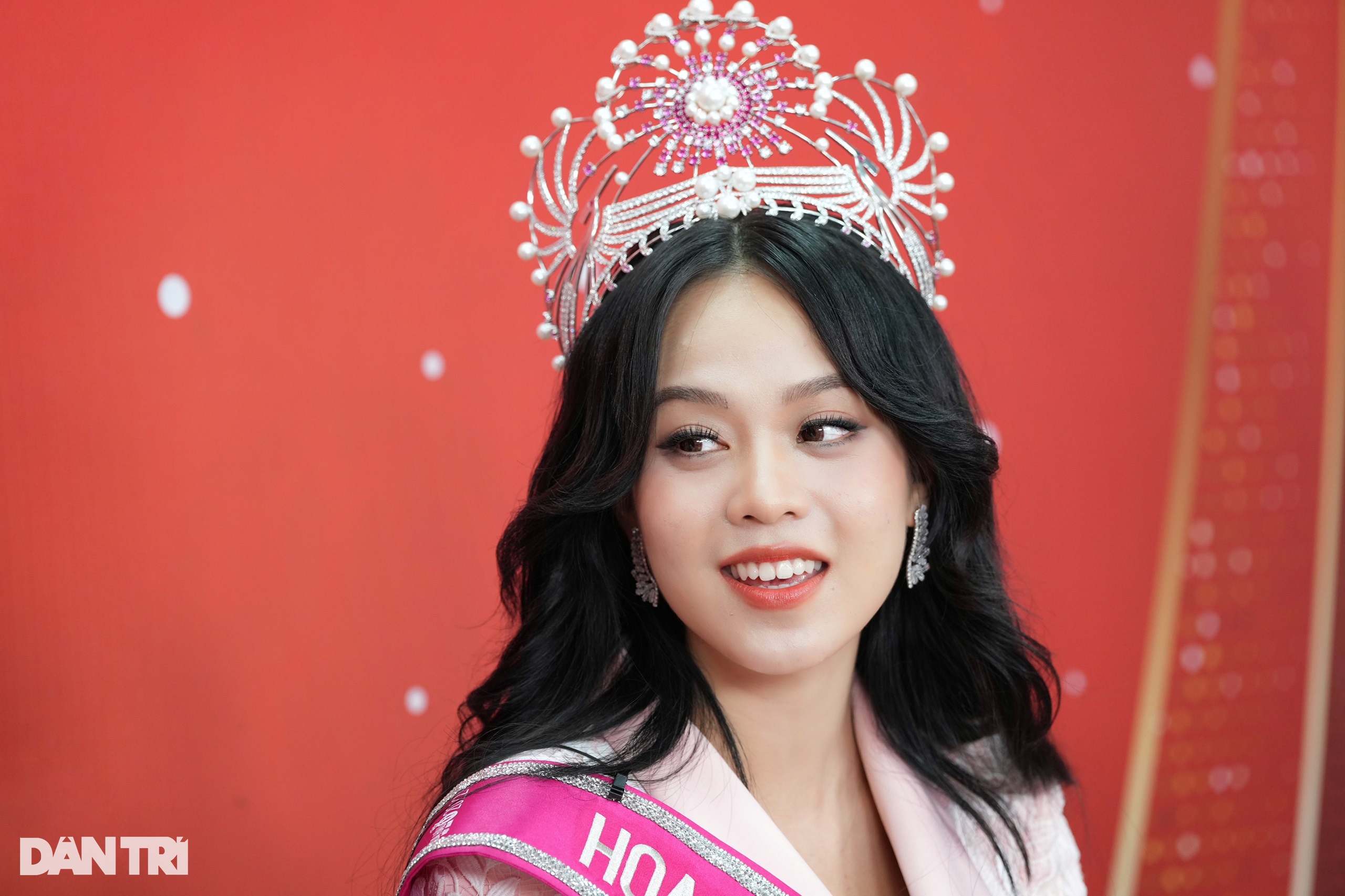 Loạn tên gọi cuộc thi hoa hậu ở Việt Nam: Ma trận đánh đố khán giả? - 3 Loạn tên gọi cuộc thi hoa hậu ở Việt Nam: Ma trận đánh đố khán giả? - 3