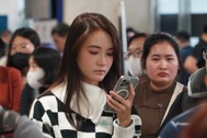 Khách qua Tân Sơn Nhất đông kỷ lục vào mùng 5