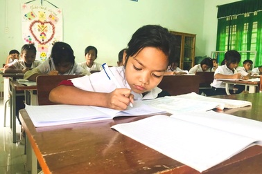 Hà Nội xây dựng nhiều phương án đưa học sinh trở lại trường học