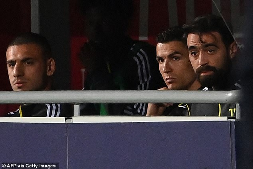 C.Ronaldo bất ngờ dự bị trong ngày Juventus giành vé dự Champions League - 1 C.Ronaldo bất ngờ dự bị trong ngày Juventus giành vé dự Champions League - 1
