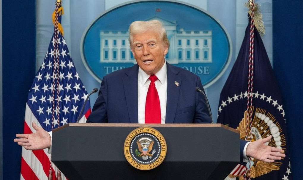 Ông Trump tái khẳng định kế hoạch thử hạt nhân “ngay lập tức” - 1 Ông Trump tái khẳng định kế hoạch thử hạt nhân “ngay lập tức” - 1