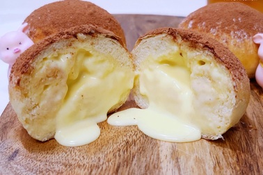 Bánh mì dẻo Tiramisu ngập nhân kem chảy