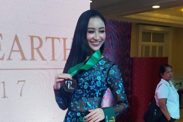 Hà Thu giành huy chương đồng phần thi tài năng tại Hoa hậu Trái đất