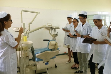 Trường Cao đẳng Dược Hà Nội: Vì mục tiêu chăm sóc sức khỏe cộng đồng!