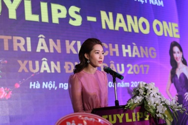 Hoa hậu Đặng Thu Thảo thu hút ánh nhìn với vẻ đẹp kiêu sa