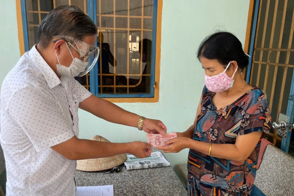 TPHCM: Không thiếu kinh phí hỗ trợ dân, không để ai khó khăn bị sót tên - 2 TPHCM: Không thiếu kinh phí hỗ trợ dân, không để ai khó khăn bị sót tên - 2