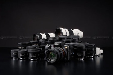 Thị trường máy ảnh dSLR chuẩn bị “lên thớt”