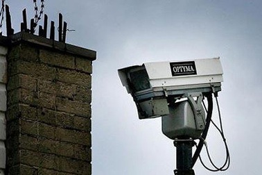 Học sinh Anh đang bị giám sát gắt gao