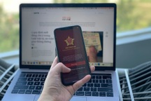 Người dân có thể mua vé máy bay, check-in trên VNeID