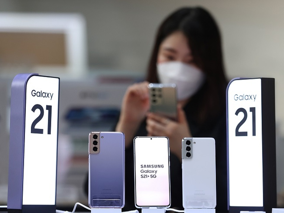 Apple bị đá văng khỏi top 5 hãng smartphone lớn nhất tại Việt Nam - 1 Apple bị đá văng khỏi top 5 hãng smartphone lớn nhất tại Việt Nam - 1
