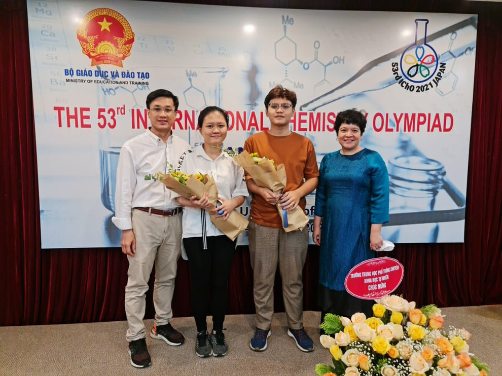 Hà Nội: Thưởng học sinh đạt Huy chương Vàng Olympic quốc tế 20 triệu đồng - 1 Hà Nội: Thưởng học sinh đạt Huy chương Vàng Olympic quốc tế 20 triệu đồng - 1