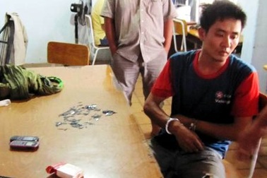 Lộ diện trùm “đinh tặc”