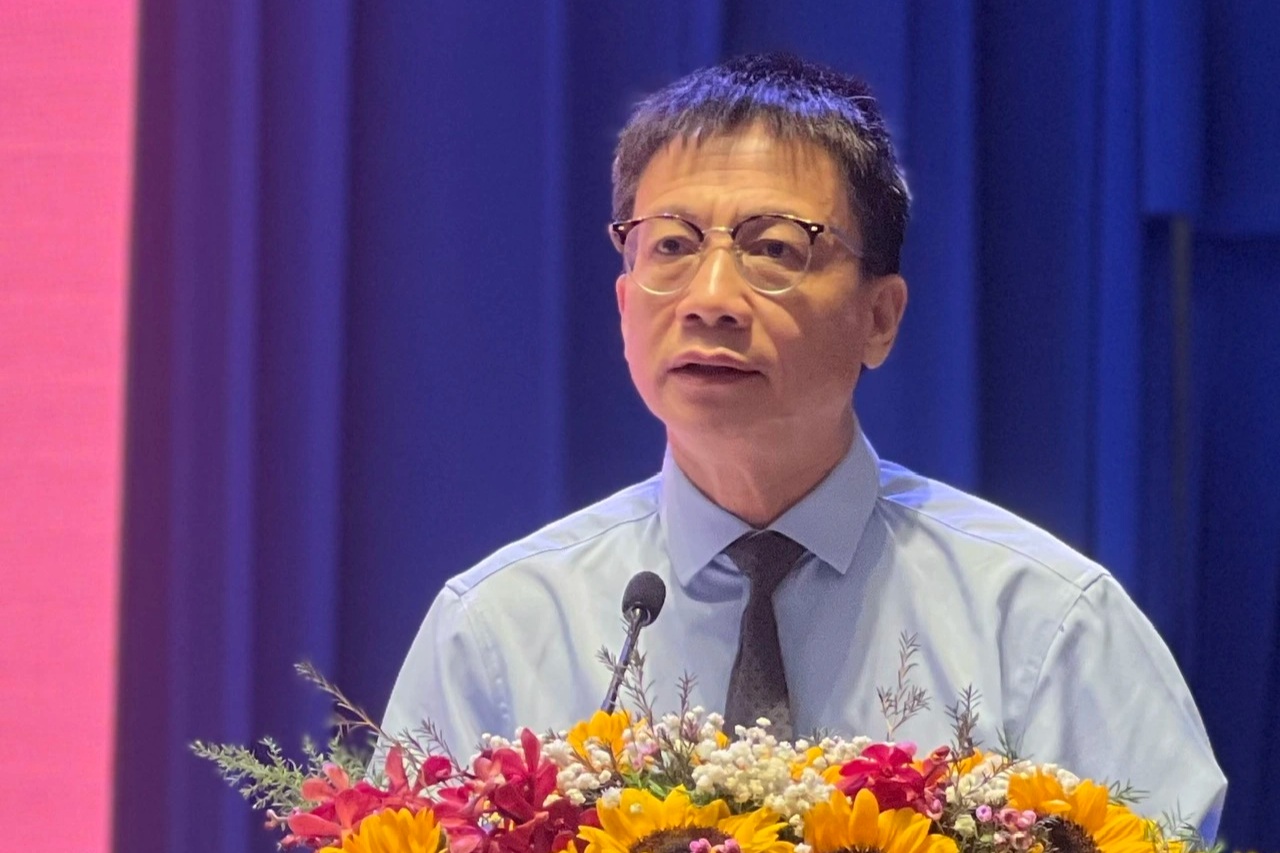 Nhiều người nói đi học là phải khổ, cần gì trường học hạnh phúc - 1 Nhiều người nói đi học là phải khổ, cần gì trường học hạnh phúc - 1