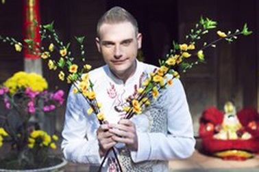 Chàng Tây "nói tiếng Việt như gió" bộc bạch nỗi “sợ” Tết Việt