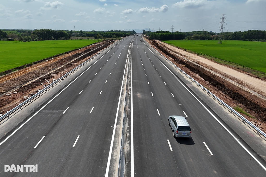Lộ trình thông xe cao tốc Biên Hòa - Vũng Tàu trước ngày 30/4 - 1