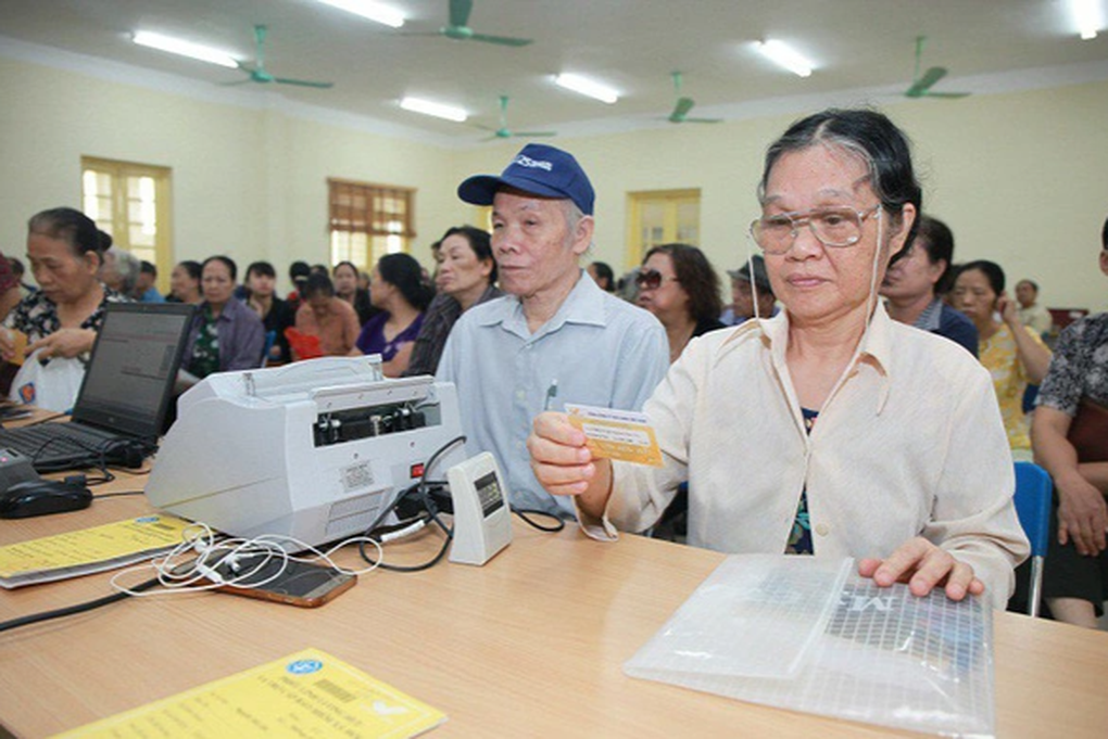 Chi trả lương hưu, phần tăng thêm chưa lĩnh từ ngày 14/8 - 1 Chi trả lương hưu, phần tăng thêm chưa lĩnh từ ngày 14/8 - 1