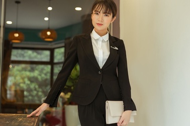Khám phá sự khác biệt vest nữ TNG