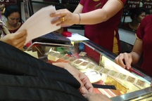 NHNN bất ngờ nâng khối lượng vàng đấu thầu lên 1,54 tấn 